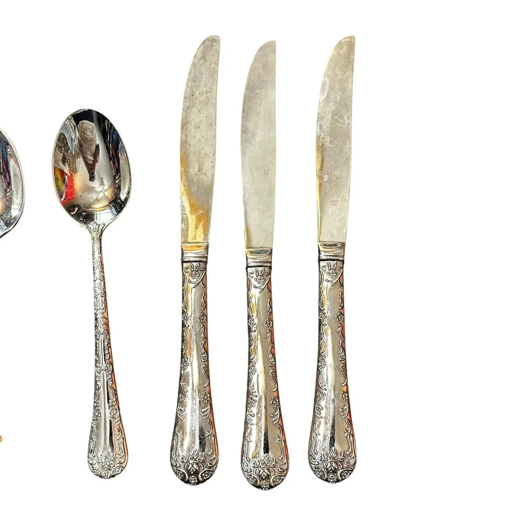 WM Rogers & Son Silver Plate Flatware 10pc Set Enchanted Rose‎ Floral Art Deco